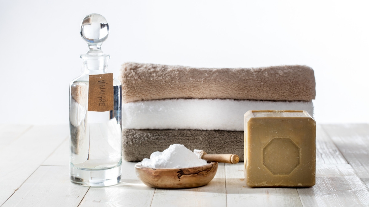 3 Reasons Why Homemade Laundry Soap is a Bad Idea