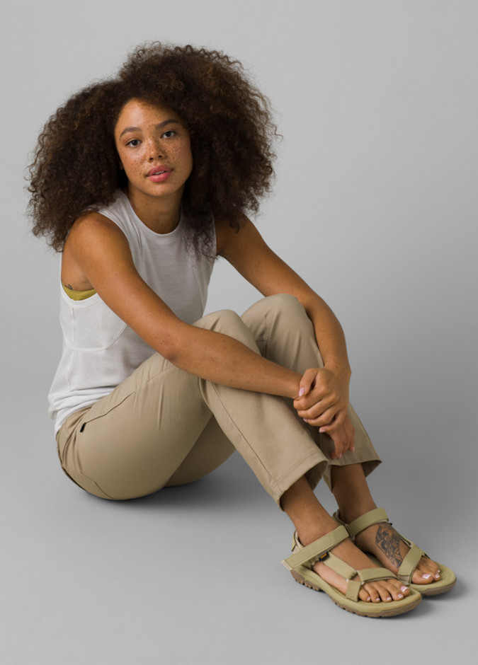 prana sustainable clothing